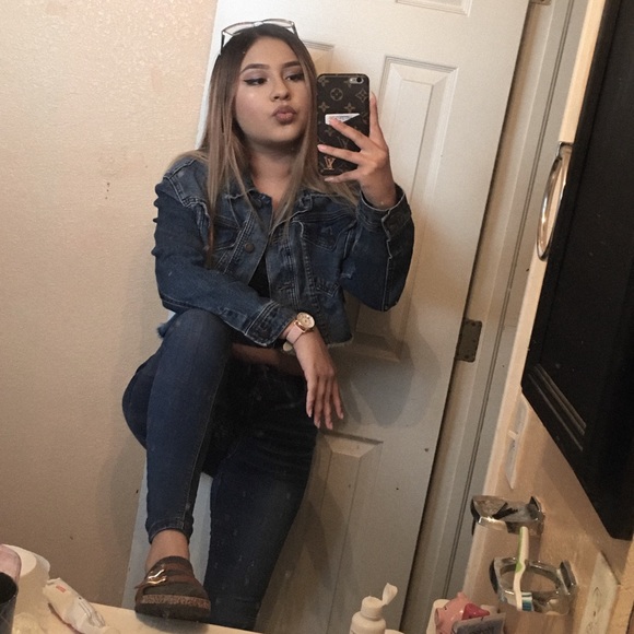 Meet your Posher, Leilany - Picture 3 of 4